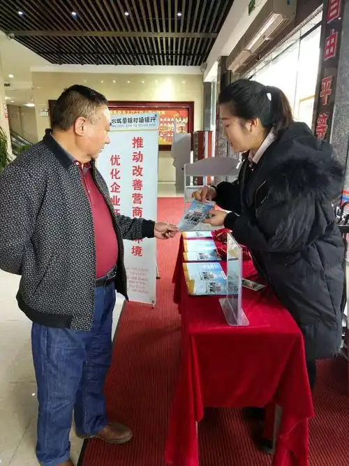 定制衣柜实木生态板好吗